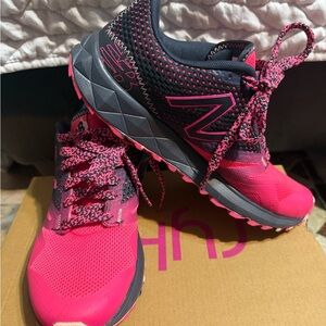 New Balance Women's Athletic Shoes in Pink and Dark Gray
